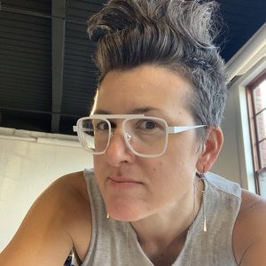 Meet your Posher, Tracy